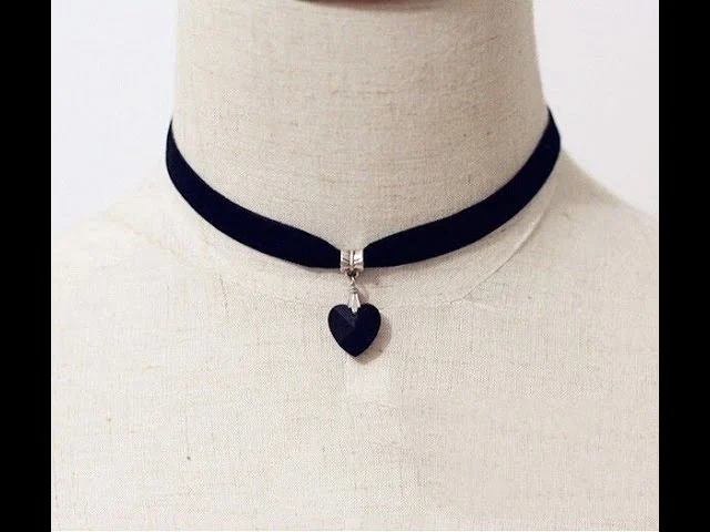gargantillas de moda pegadas al cuello